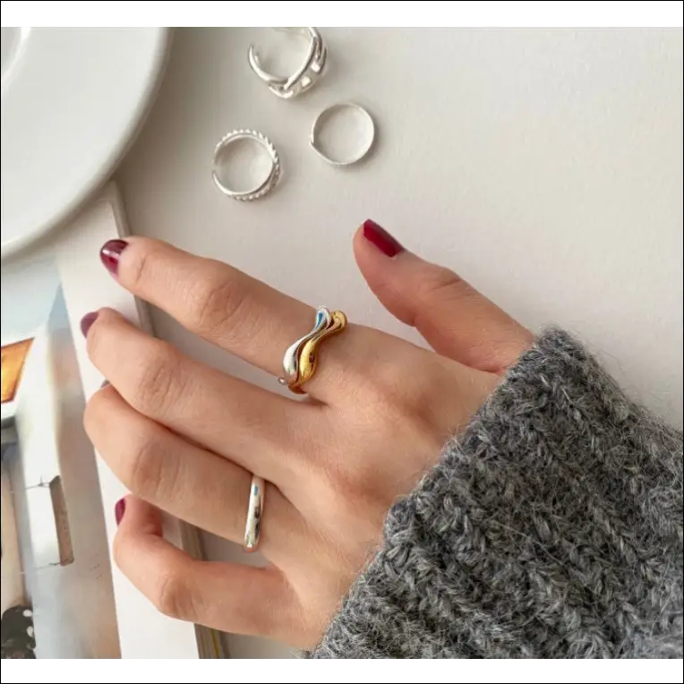 Asymmetrisk Silverring med Abstrakt Design - mutual